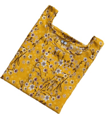 HARISH TEXTILE Women Floral Print Straight Kurta(Yellow)