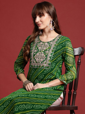 Indo Era Women Printed Straight Kurta(Green)