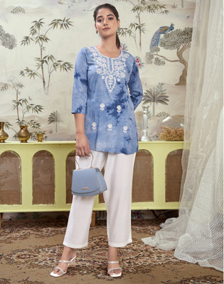 Skylee Women Chikan Embroidery, Embellished, Dyed/Ombre, Self Design Straight Kurta(Light Blue, White)