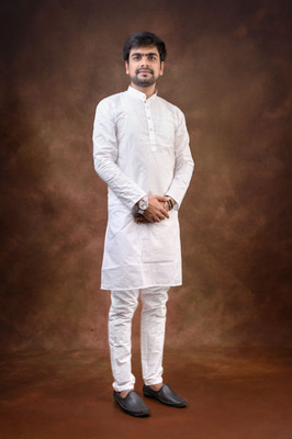 QualityGarments Men Solid Ethnic Dress Kurta(Orange)