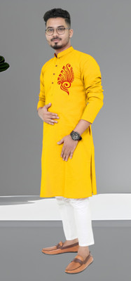 Mamta fab Men Printed Straight Kurta(Yellow)