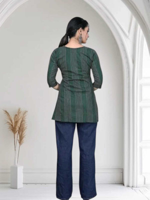 Texpa Creationku Women Printed Straight Kurta(Green)