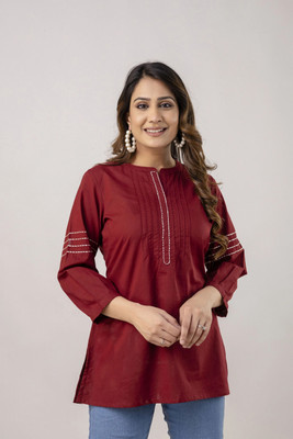 RAISHREE Women Embroidered A-line Kurta(Maroon)