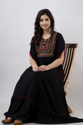 jaipurite Women Embroidered Anarkali Kurta(Black)