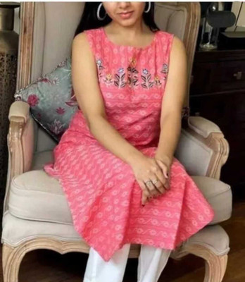 BARWAD Women Embroidered Straight Kurta(Pink)