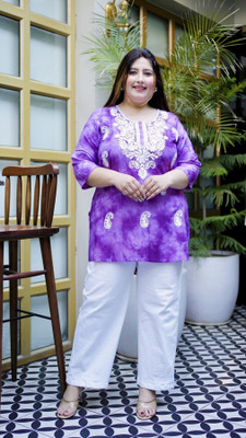 Lee Moda Women Embroidered Straight Kurta(Purple)