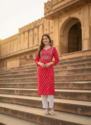 Sita Ramam Fashion Women Striped Straight Kurta(Pink)
