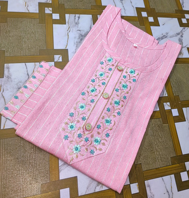 AUZAAI COLLECTION Women Embroidered Straight Kurta(Pink)