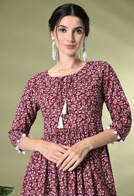 METAFAB Women Printed Flared Kurta(Maroon)
