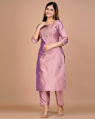 Shyam Textile Women Embroidered Straight Kurta(Pink)