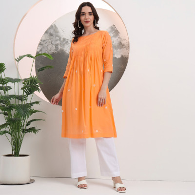 chikankaarigari Women Embroidered Straight Kurta(Orange)