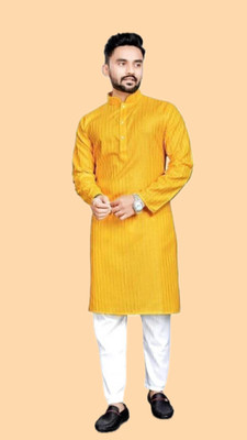 VINAARI Men Solid A-line Kurta(Yellow)