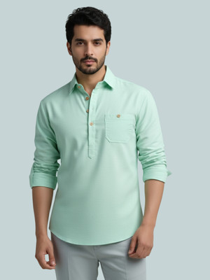 Vashuqi Men Solid A-line Kurta(Silver)