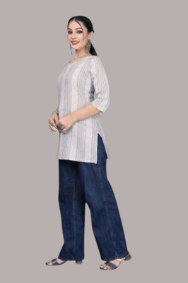 U Creationj Women Paisley, Striped, Printed Trail Cut Kurta(White)