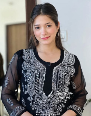 Chikankari Women Chikan Embroidery Straight Kurta(Black)