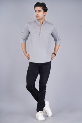G R K FASHION AND TEXTILE Men Solid Straight Kurta(Grey)