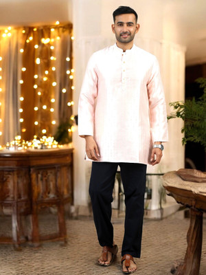 Tattva Men Striped Straight Kurta(Pink)