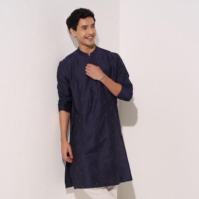 Indus Route by Pantaloons Men Solid A-line Kurta(Blue)