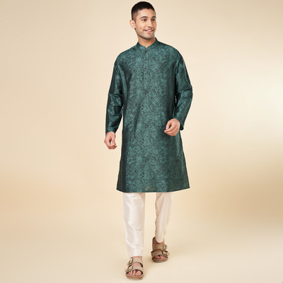 Indus Route by Pantaloons Men Dyed/Ombre A-line Kurta(Green)