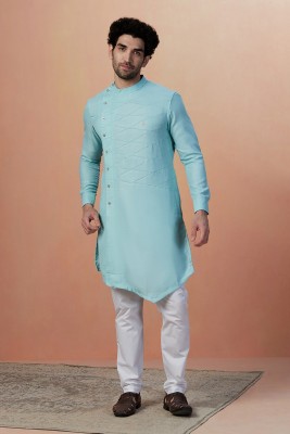 MANYAVAR Men Solid Asymmetric Kurta(Green)