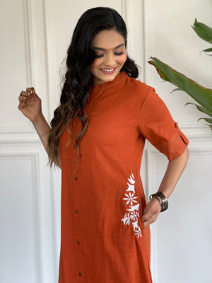 Nivaasa Home Store Women Solid A-line Kurta(Orange)