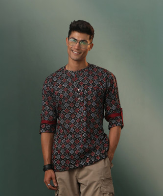 VASTRAMAY Men Printed Straight Kurta(Multicolor)