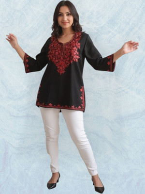Lb creation Women Embroidered Straight Kurta(Black)