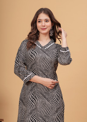 Dk Fab Women Printed Straight Kurta(Black)