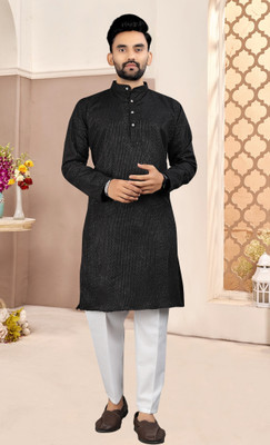 Lazzly Men Self Design Straight Kurta(Black)