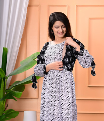 VMS Fashion Women Printed Anarkali Kurta(White)