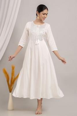 Karagre Women Embroidered Flared Kurta(White)