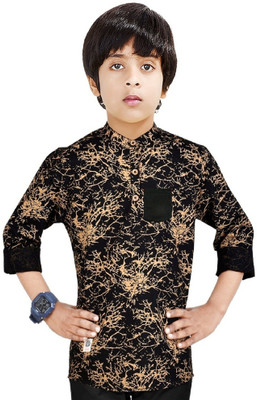 MADE IN THE SHADE Boys Printed Straight Kurta(Black, Yellow)