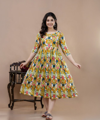 Stylishthreads Women Printed Flared Kurta(Multicolor)