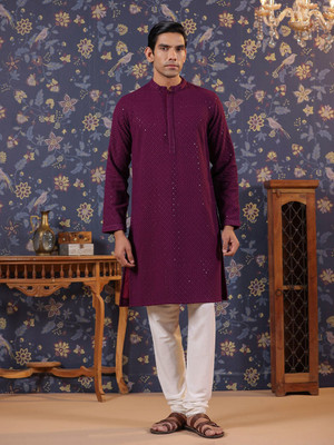 House of Pataudi Men Embroidered Straight Kurta(Brown)