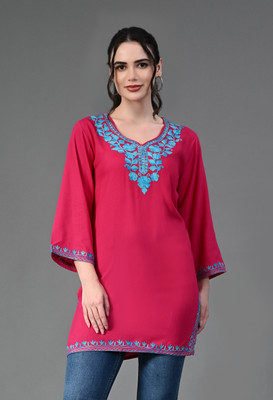 SSBOUTIQUEE Women Embroidered Straight Kurta(Pink)