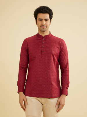 MANYAVAR Men Printed Straight Kurta(Maroon)