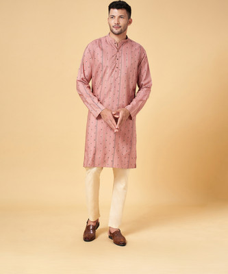 Indus Route by Pantaloons Men Self Design Straight Kurta(Pink)