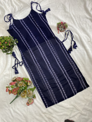 PuriMaa Women Striped Trail Cut Kurta(Dark Blue)