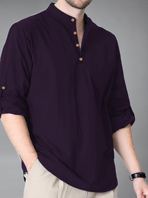 Vashuqi Men Solid Straight Kurta(Purple)