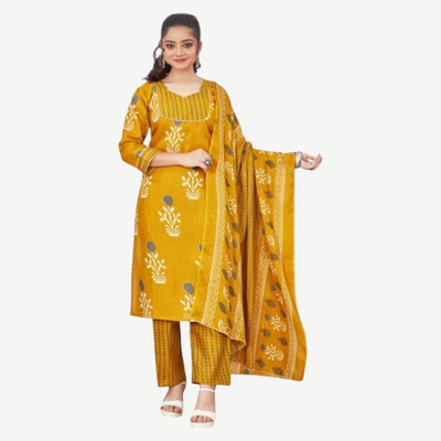 HouseOfCommon Women Solid Straight Kurta(Yellow)