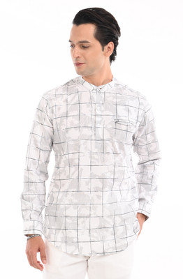Estilocus Men Checkered Straight Kurta(Grey)