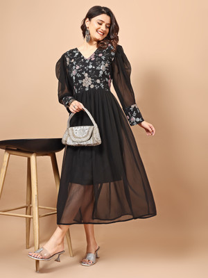 Youthnic Women Embroidered Anarkali Kurta(Black)