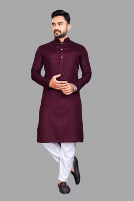 Universazone Men Solid A-line Kurta(Purple)