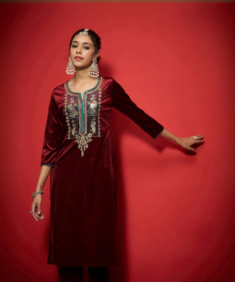 Shae by SASSAFRAS Women Embroidered Straight Kurta(Maroon)