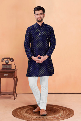 NEGRONI Men Printed Straight Kurta(Dark Blue)
