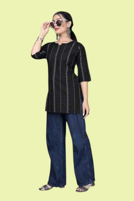 Rangrasiya Creation Women Striped A-line Kurta(Black)