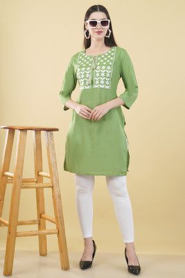 Parth Creation Women Embroidered A-line Kurta(Green)