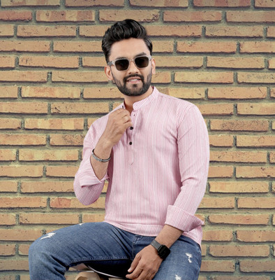 SHAJARA Men Striped Straight Kurta(Pink)
