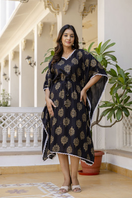 KurtisHouse Women Printed Straight Kurta(Black)