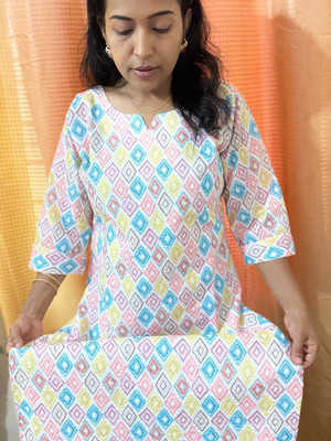 vastraa Women Embroidered A-line Kurta(Multicolor)